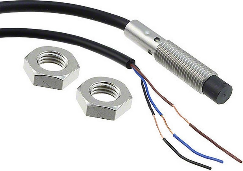 E2B-S08KN04-WP-B1 2M